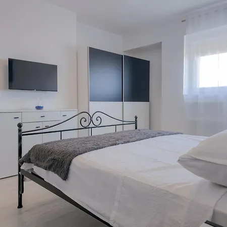 Apartment Andrada Rijeka Exterior photo